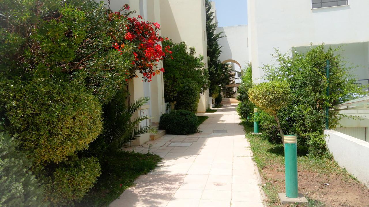 Апартаменты Happy House Ennasr Арьяна Экстерьер фото